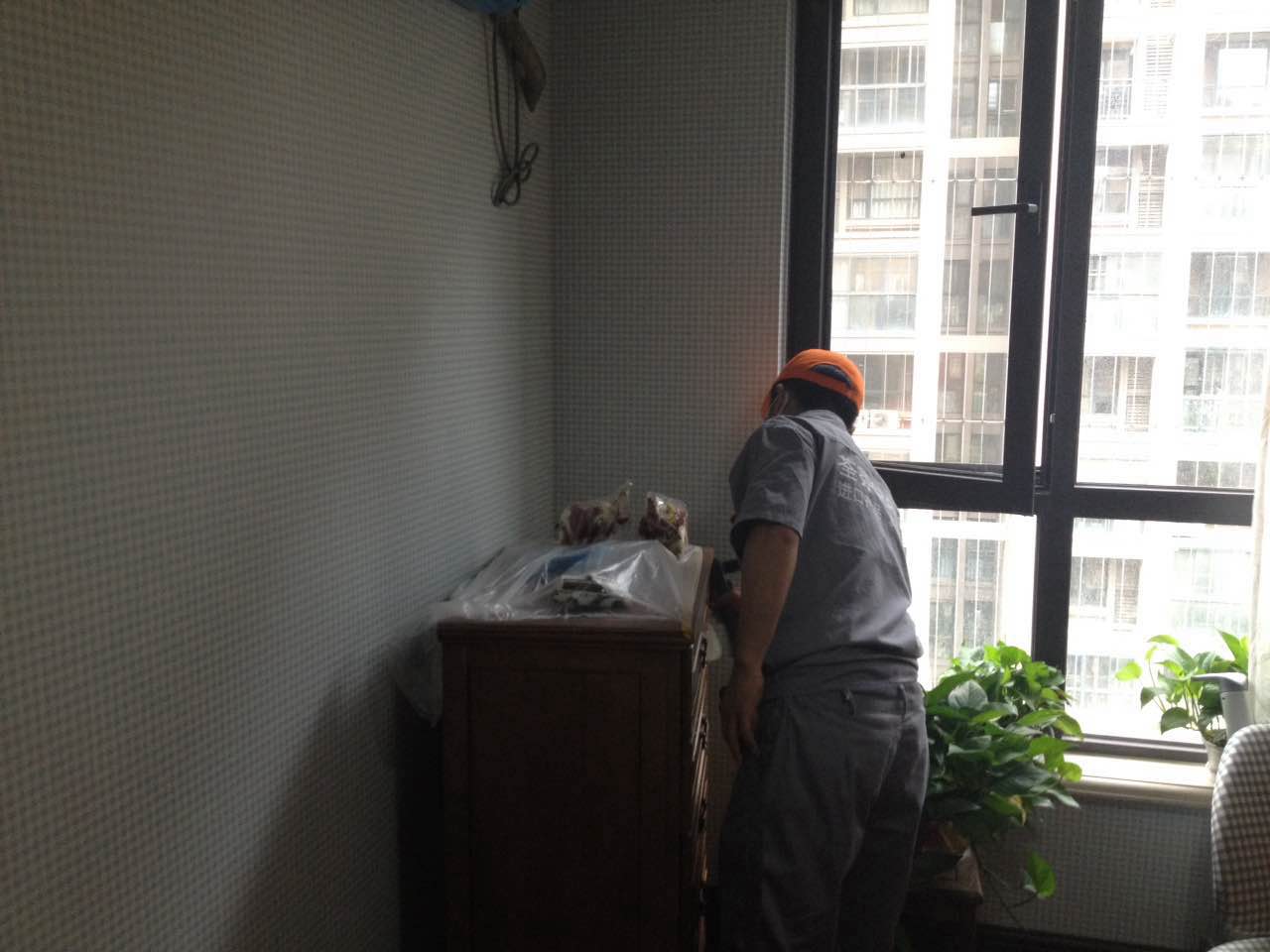 卧室柜子重点施工治理