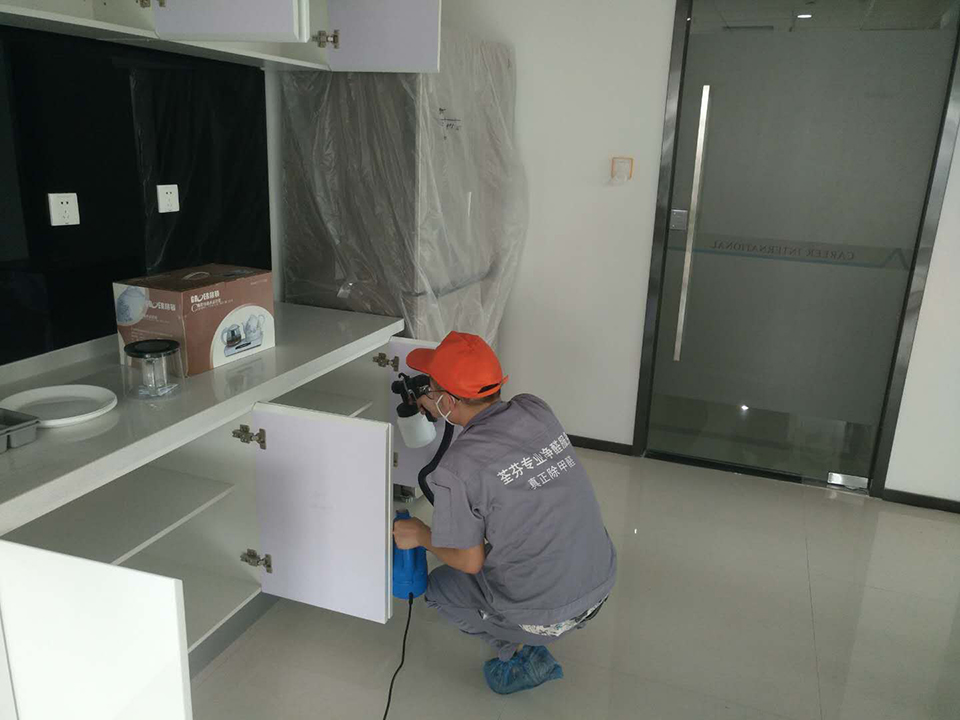办公柜子全方位喷涂施工