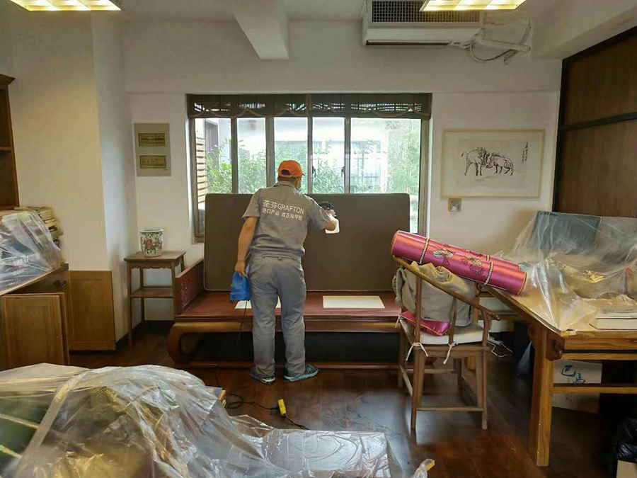 沙发床垫全方位喷涂施工