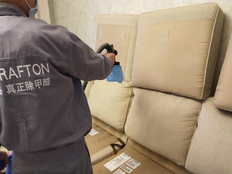 沙发床垫喷枪全方位施工治理甲醛