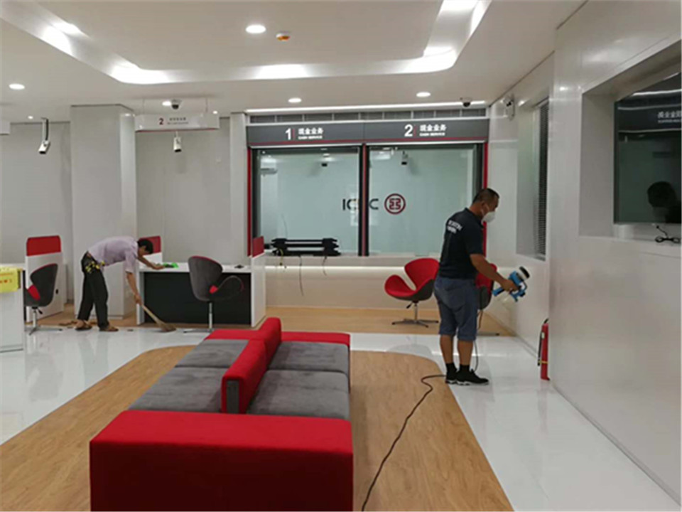 大厅展台喷枪全方位施工治理