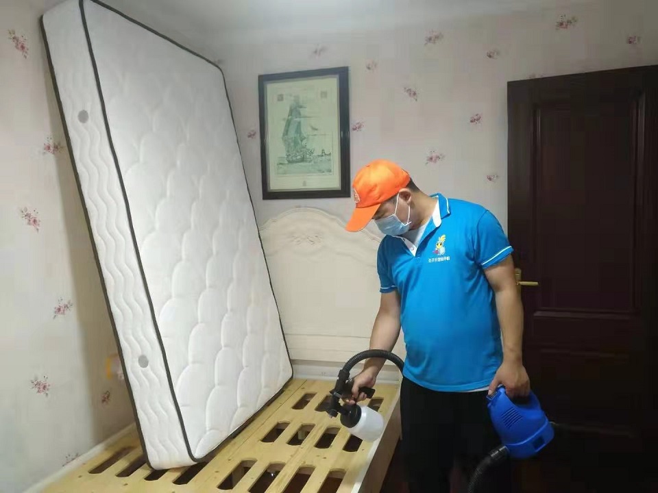 卧室床架喷涂甲醛治理施工 卧室床架喷涂甲醛治理施工