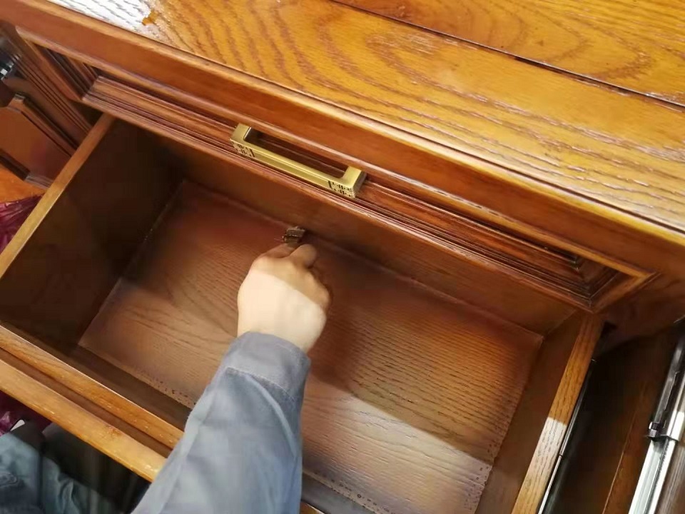 柜子抽屉精细化施工治理甲醛