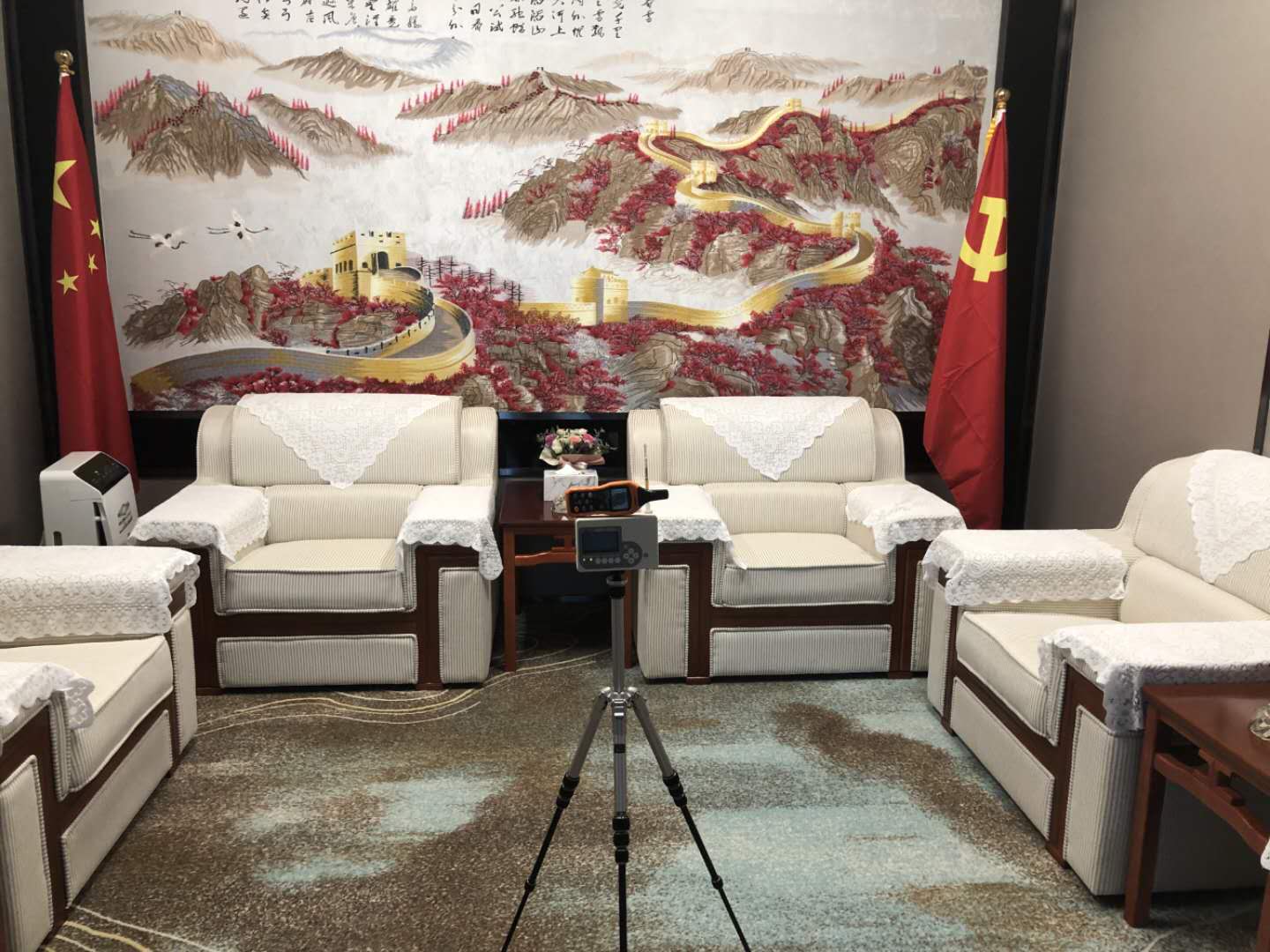 会议室甲醛检测进行中