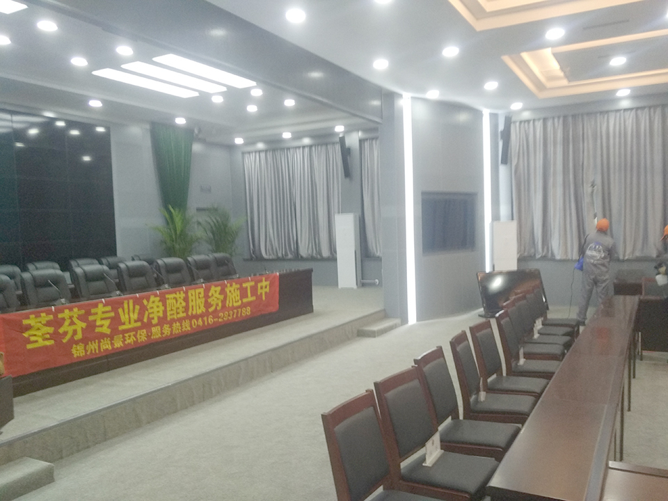 会议室顶面滚筒全方位施工治理