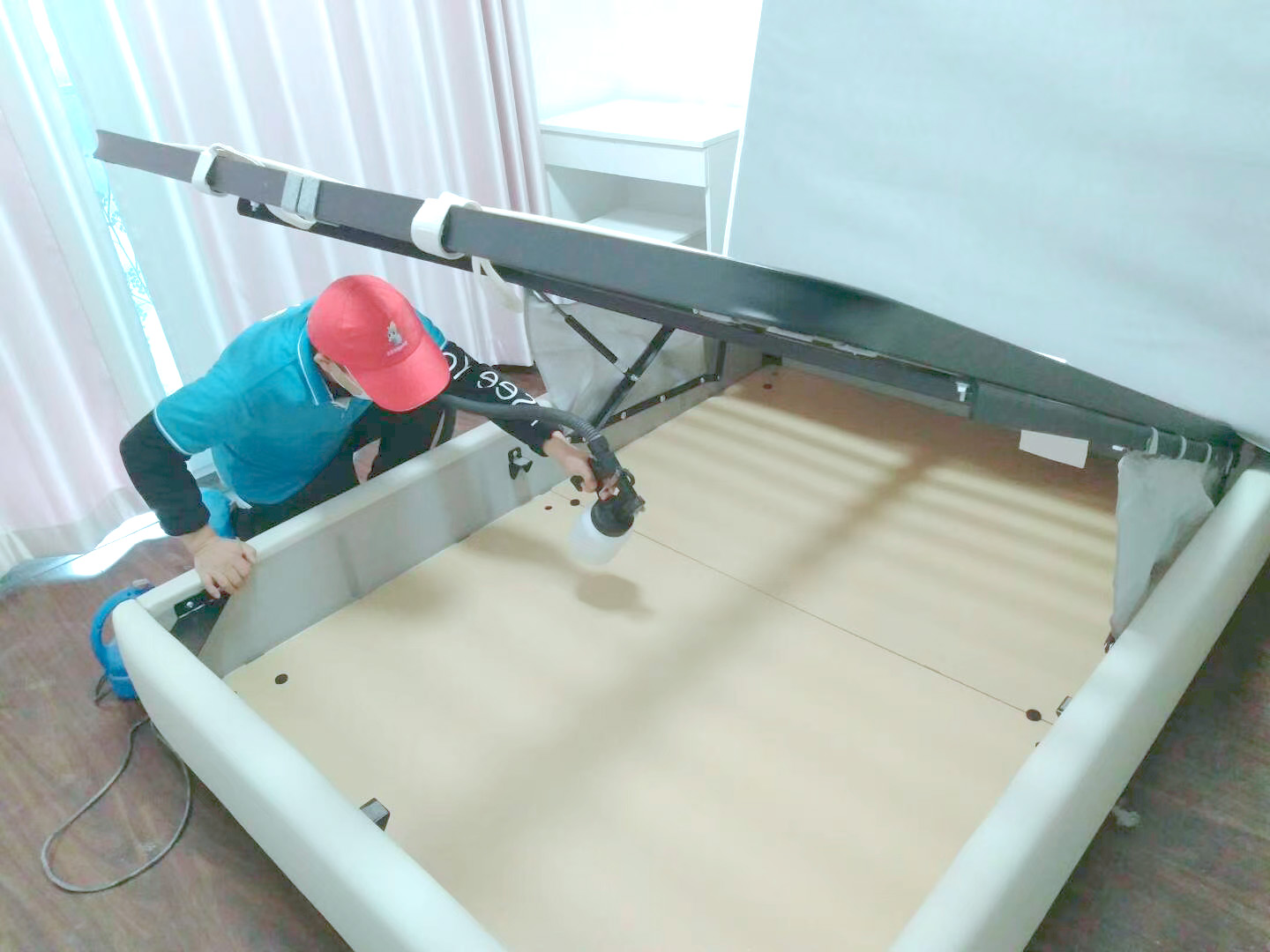 床架板材喷枪全方位施工治理