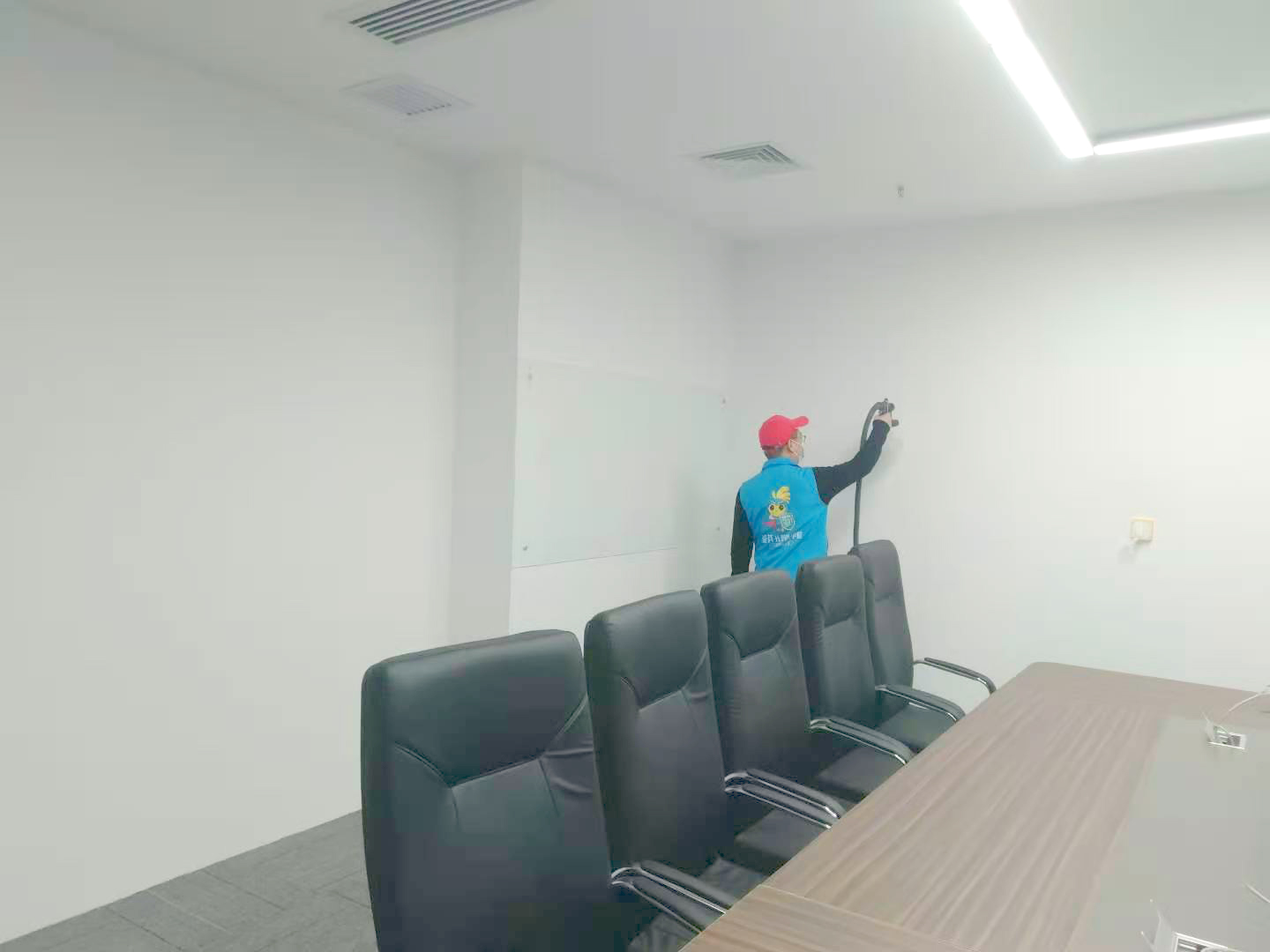 办公室墙面施工治理