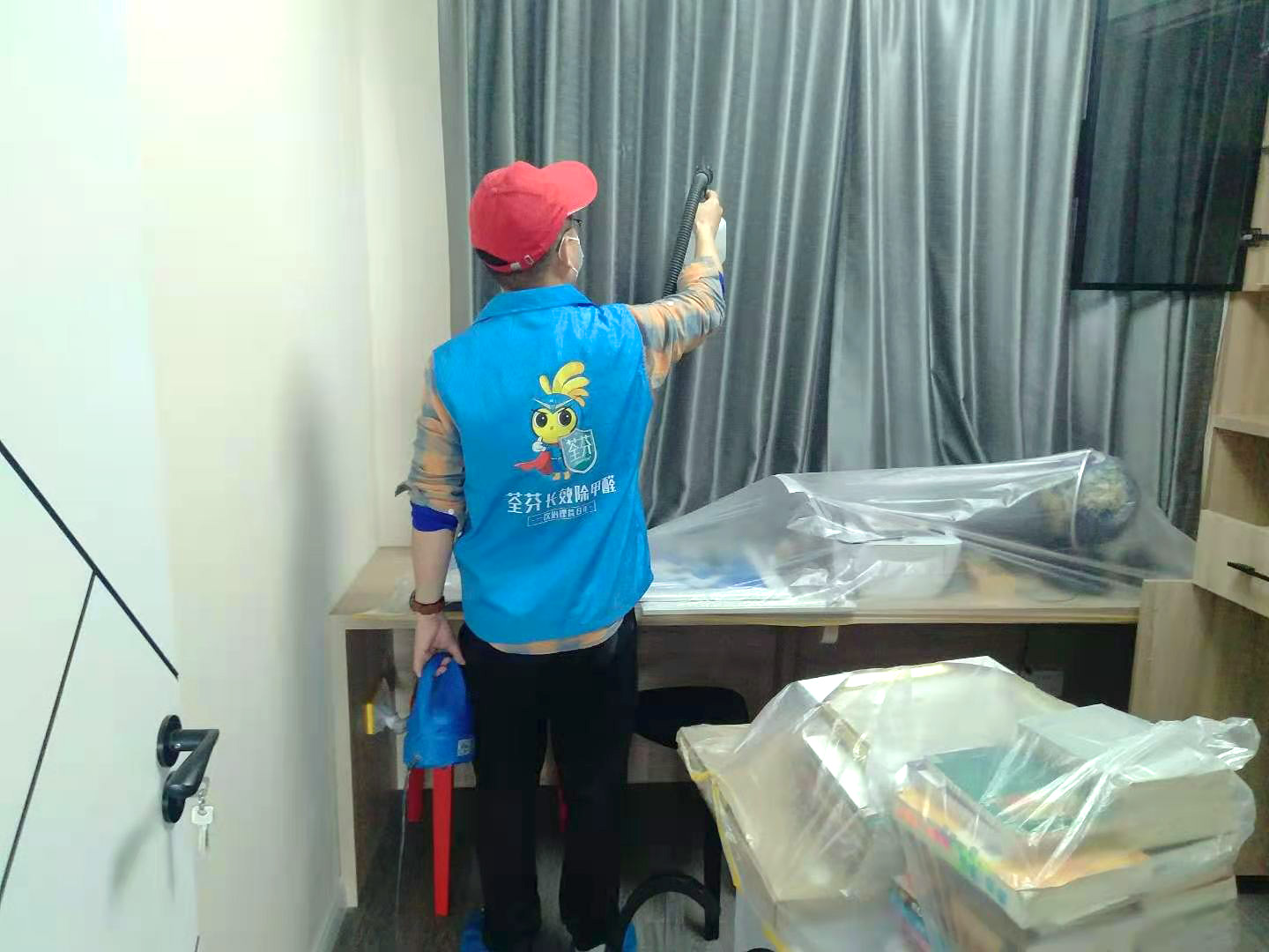 卧室窗帘布艺全方位喷涂治理
